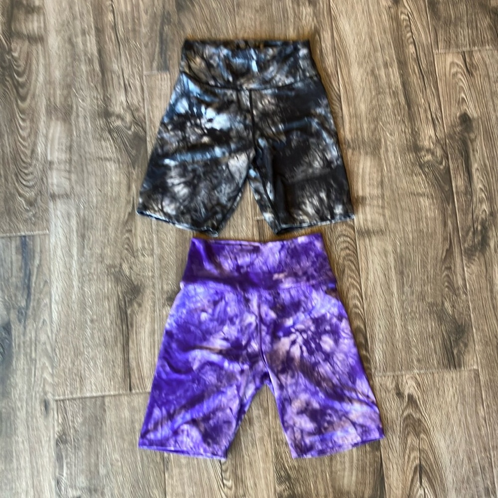 Two pair bike shorts 32 degrees